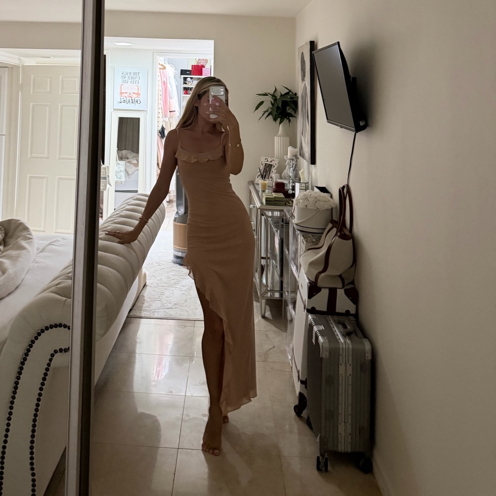 Forever 21 Beige Dress